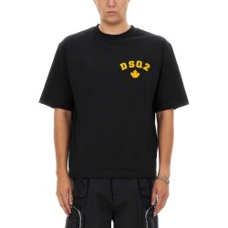 T-SHIRT WITH LOGO