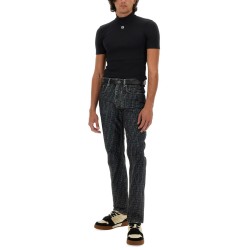 JEANS IN DENIM