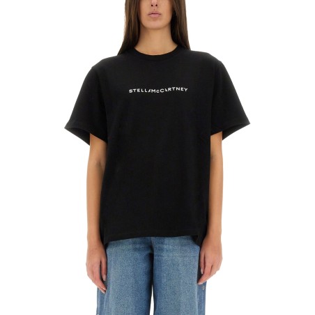 T-SHIRT WITH LOGO