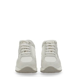 INTERACTIVE SNEAKER