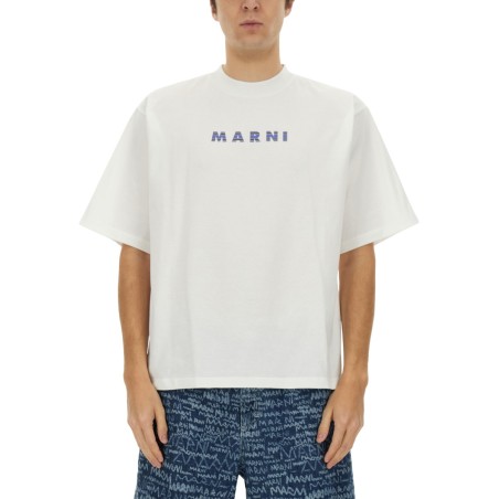 T-SHIRT WITH LOGO