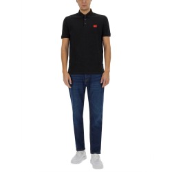 TAPERED FIT JEANS
