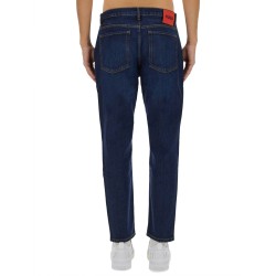 TAPERED FIT JEANS