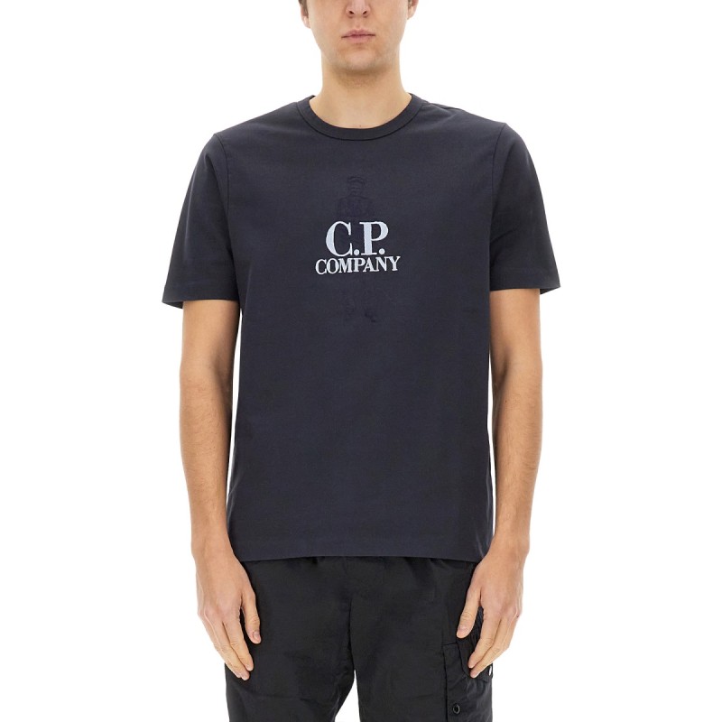 T-SHIRT WITH LOGO