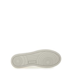 "MEDALIST LOW" SNEAKER