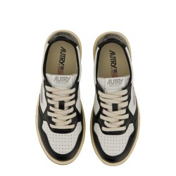 SNEAKER MEDALIST LOW