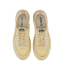 MEDALIST LOW SUPER VINTAGE SNEAKERS