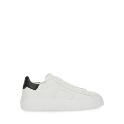 LEATHER SNEAKER