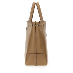 LEATHER BAG.