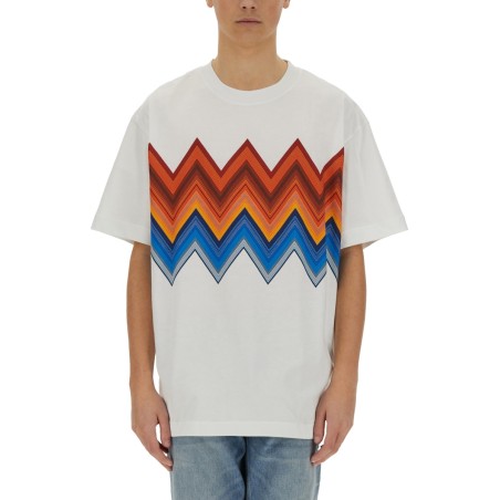 T-SHIRT WITH PRINT