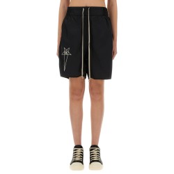 SHORTS WITH LOGO