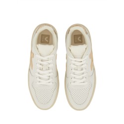 SNEAKER "V-10"