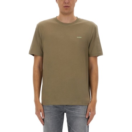T-SHIRT WITH LOGO