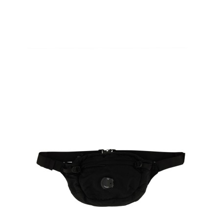 POUCH WITH LOGO