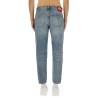 JEANS IN DENIM