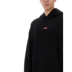 SWEATSHIRT "NAZARDO"