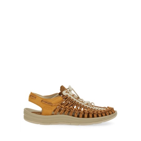 "UNEEK W-OAK" SANDAL
