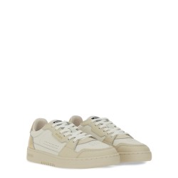 SNEAKER "SAYS IT"