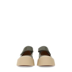MARY JANE SNEAKER