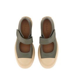 MARY JANE SNEAKER