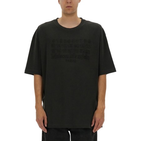 T-SHIRT WITH EMBROIDERED LOGO