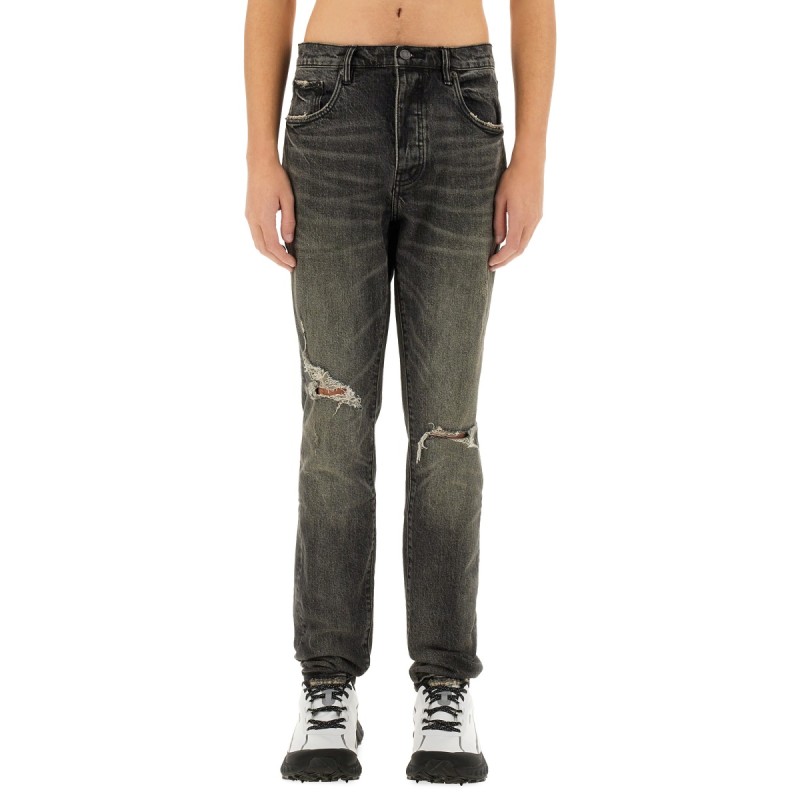 JEANS IN DENIM