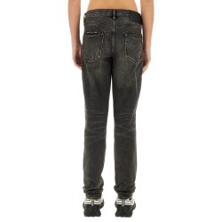 JEANS IN DENIM