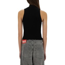 "M-ONERVAX" TOP
