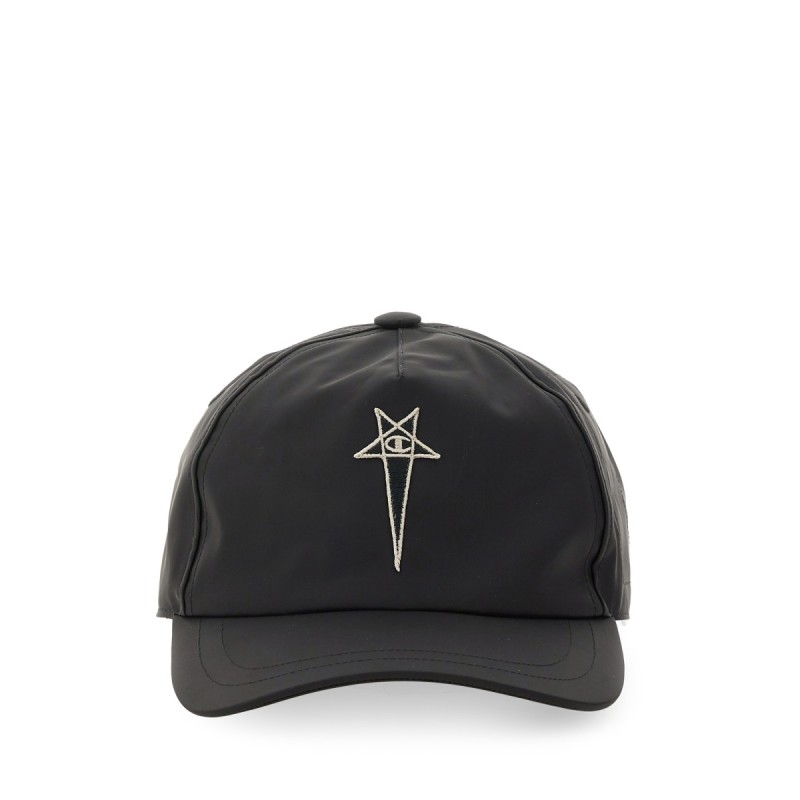 BASEBALL CAP WITH EMBROIDERY