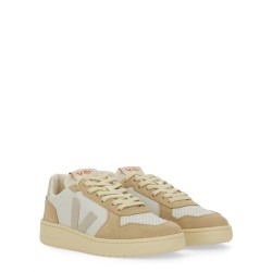 SNEAKER "V-82"