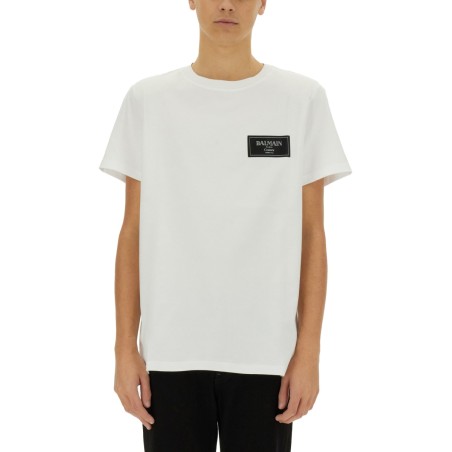 T-SHIRT WITH LOGO