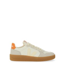 SNEAKER "V-82"