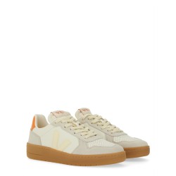 SNEAKER "V-82"