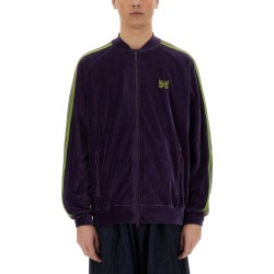 ZIP SWEATSHIRT.