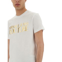 T-SHIRT WITH LOGO
