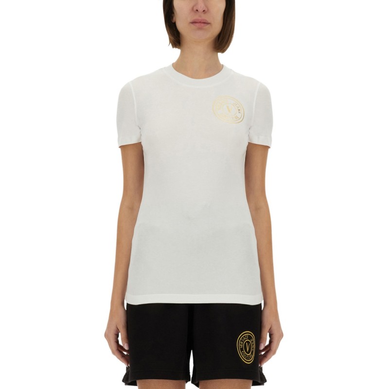 "V-EMBLEM" LOGO T-SHIRT