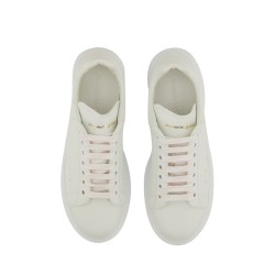OVERSIZED SNEAKER