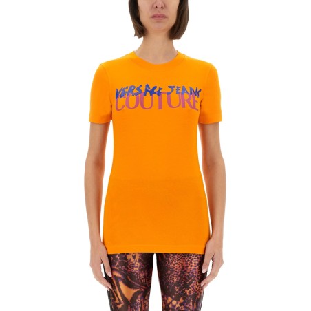 "INSTITUTIONAL LOGO" T-SHIRT