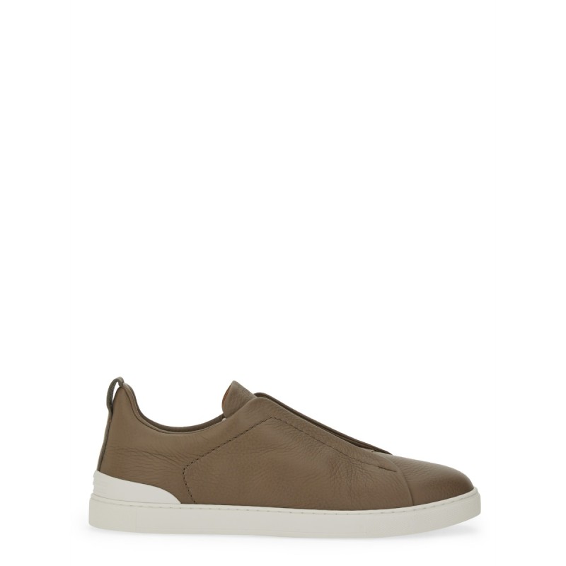 SNEAKER LOW TOP TRIPLE STITCH