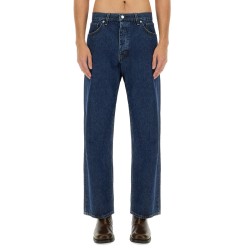 LOOSE FIT JEANS