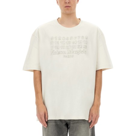 T-SHIRT WITH EMBROIDERED LOGO