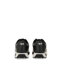 "S-TAME-D" SNEAKER