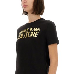 T-SHIRT WITH LOGO