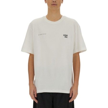 JESUS LOVE ALL PRINT T-SHIRT