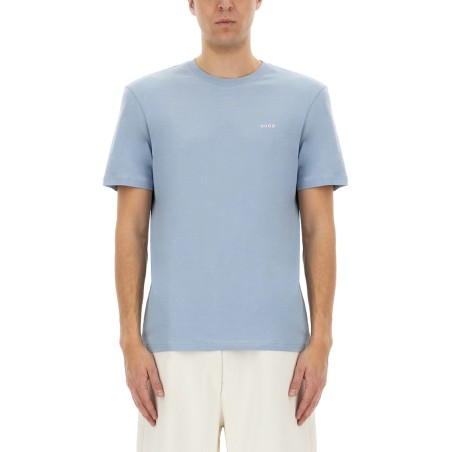 T-SHIRT WITH LOGO