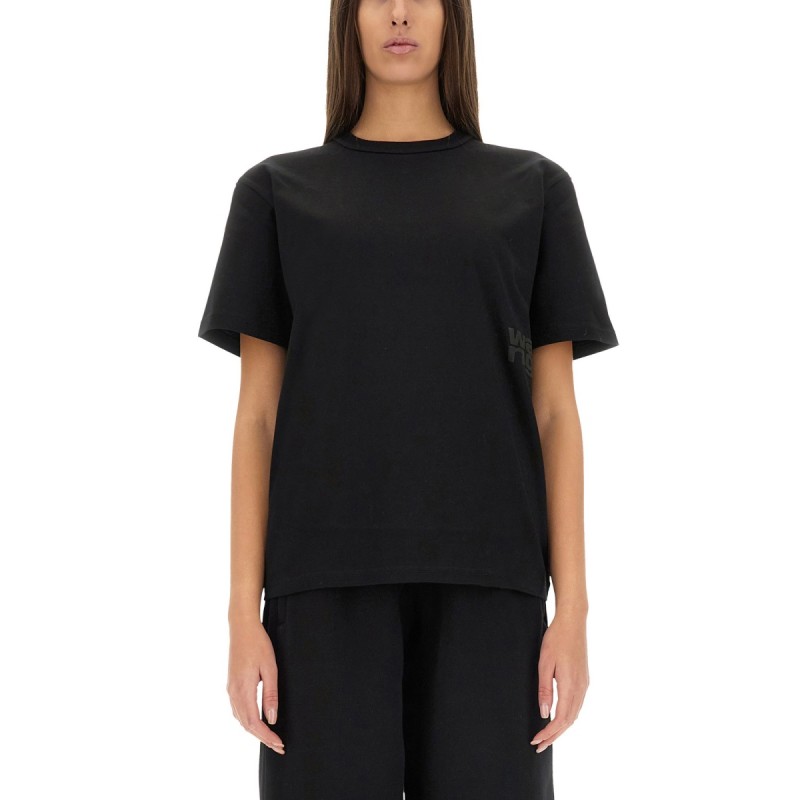 ESSENTIAL T-SHIRT