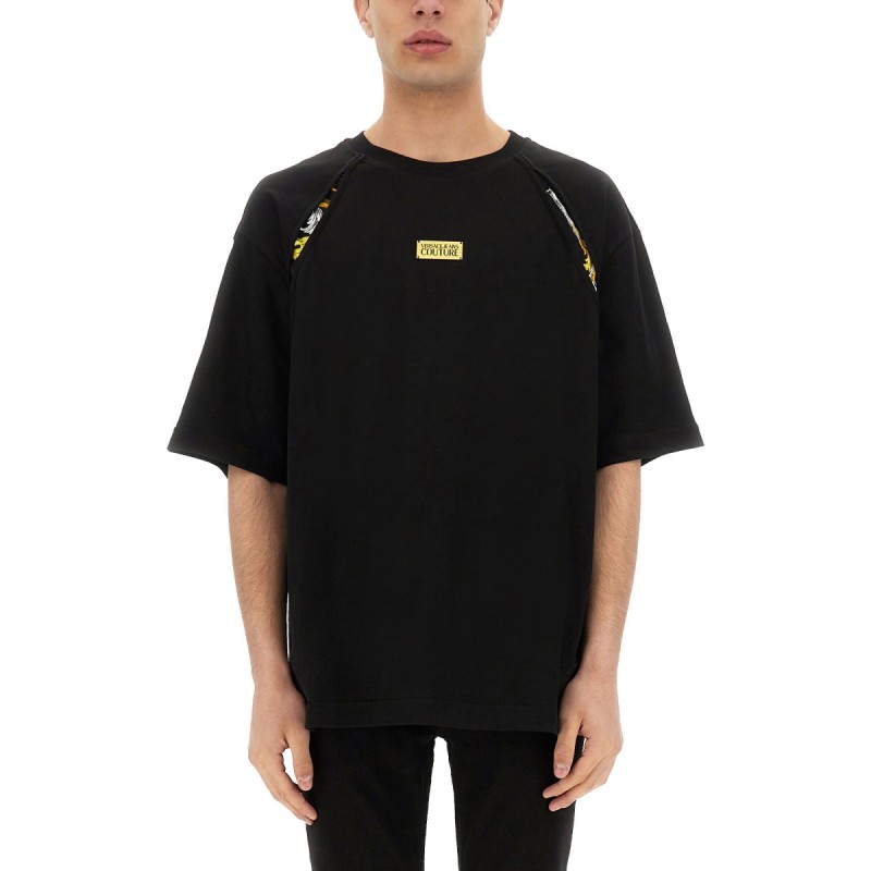 T-SHIRT WITH BAROQUE OUTLINE INSERTS