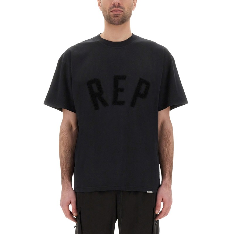 T-SHIRT WITH "REP" APPLICATION