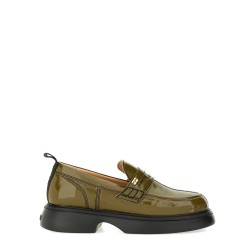LOAFER WITH LOGO