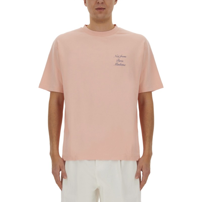T-SHIRT WITH ITALICIZED SLOGAN